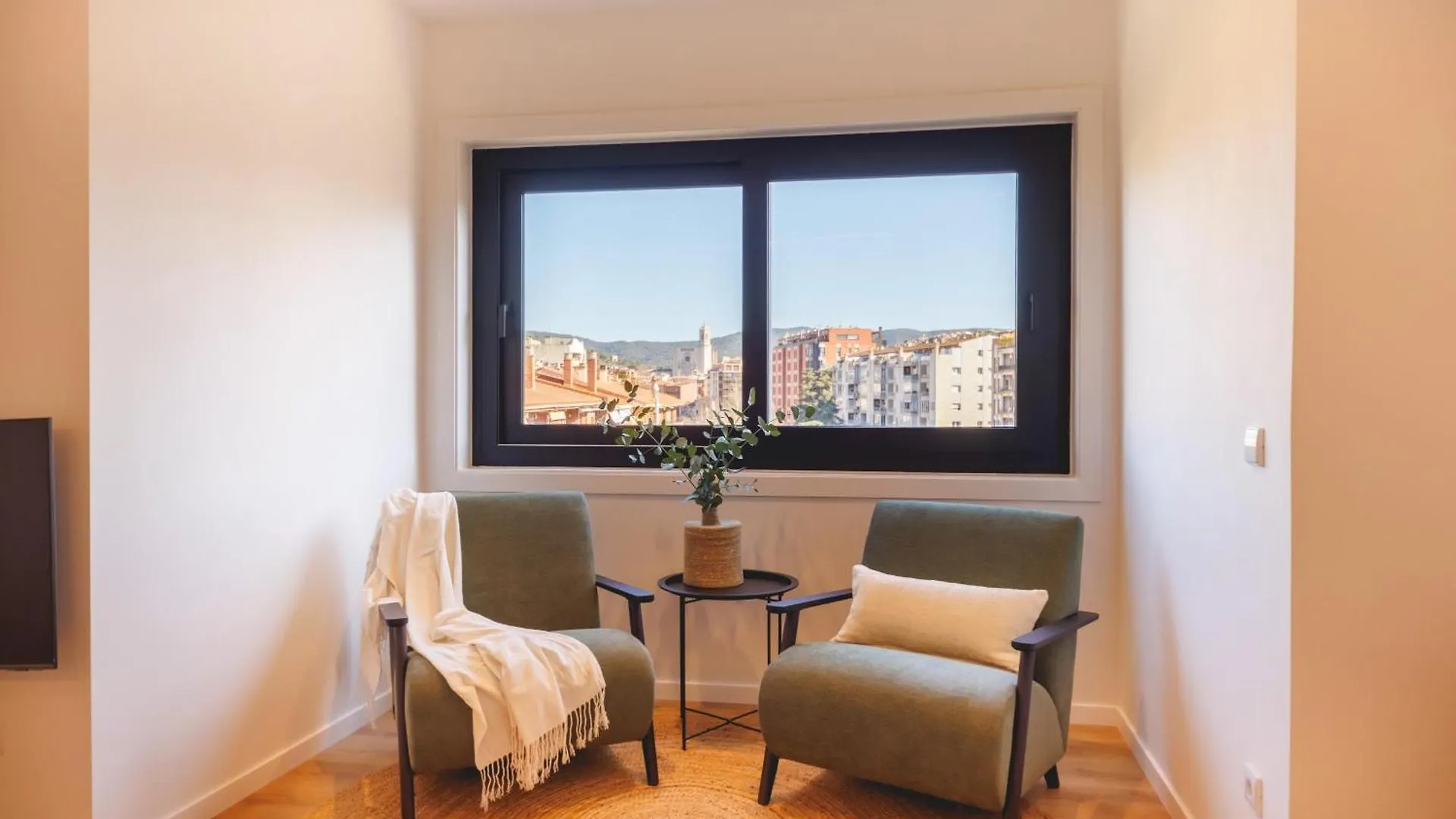 Ferienwohnung Bravissimo Palau Firal, Near Parc La Devesa Gerona Apartment