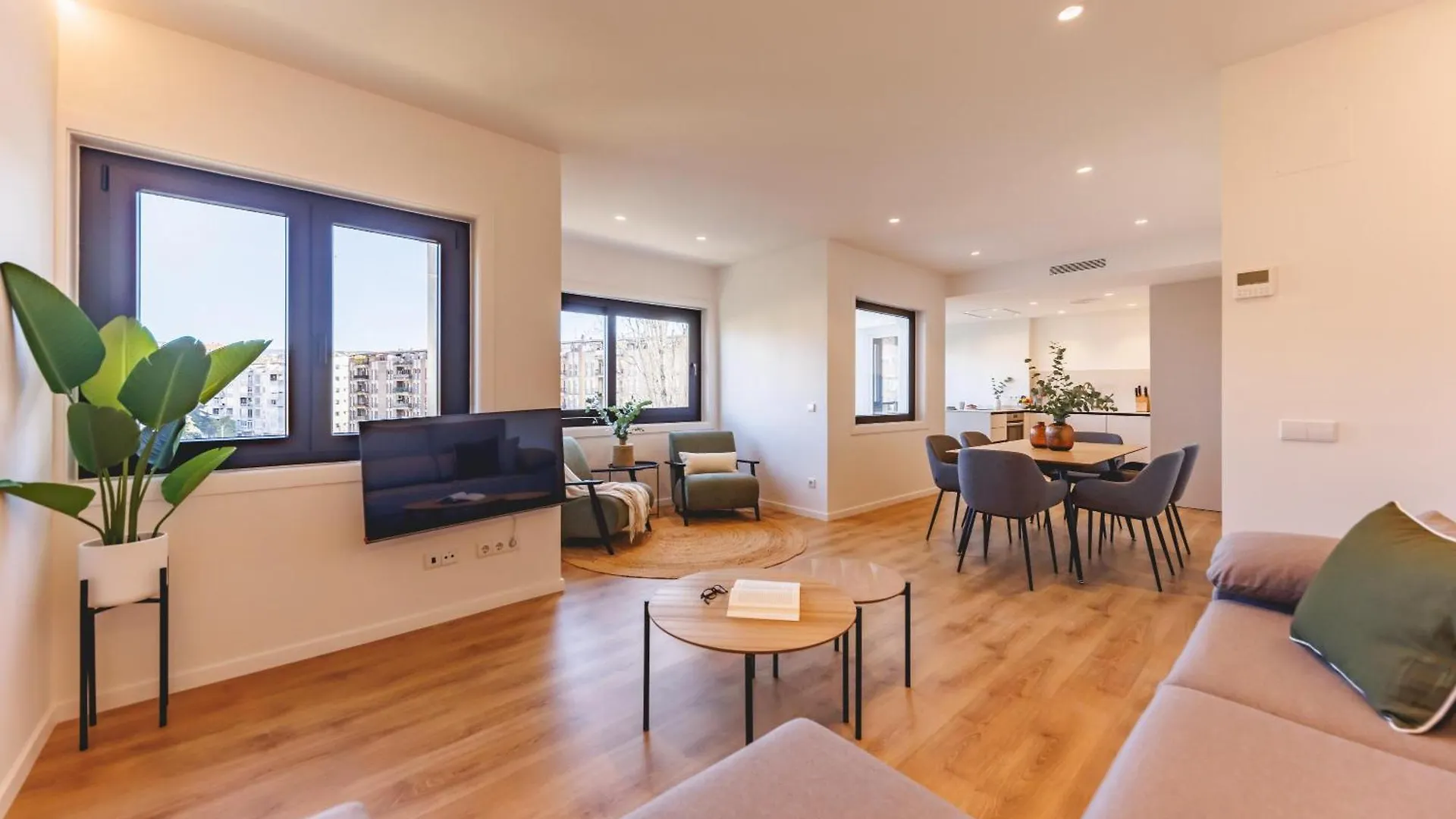 Ferienwohnung Bravissimo Palau Firal, Near Parc La Devesa Gerona