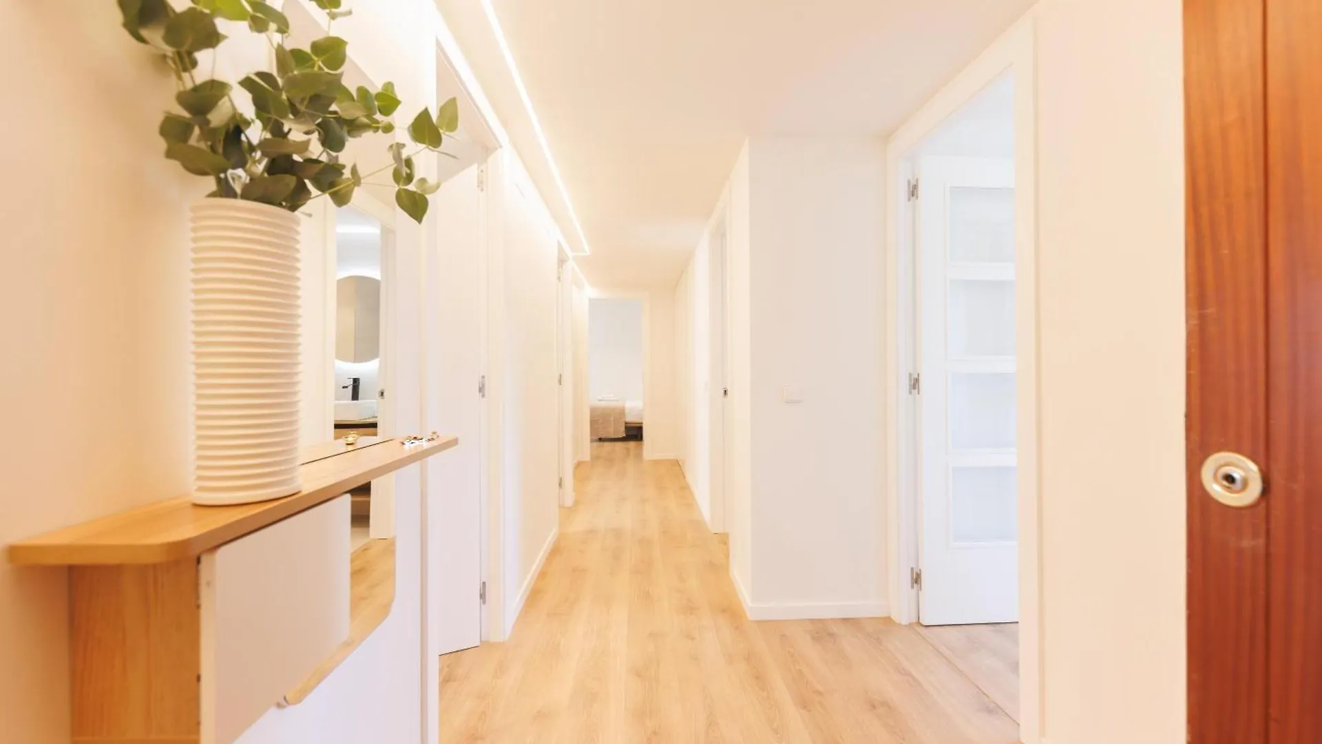 Ferienwohnung Bravissimo Palau Firal, Near Parc La Devesa Gerona Apartment